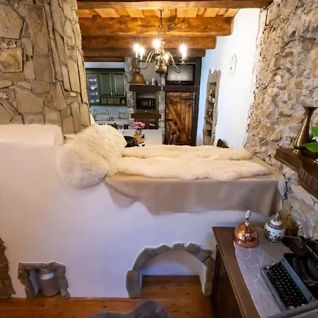 Vanda Chalet